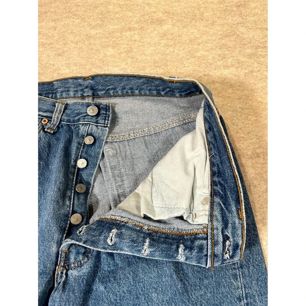 Levi's 501 Straight‎ Jeans Mens 33x30 Blue Denim Cotton Mid Rise Street Wear